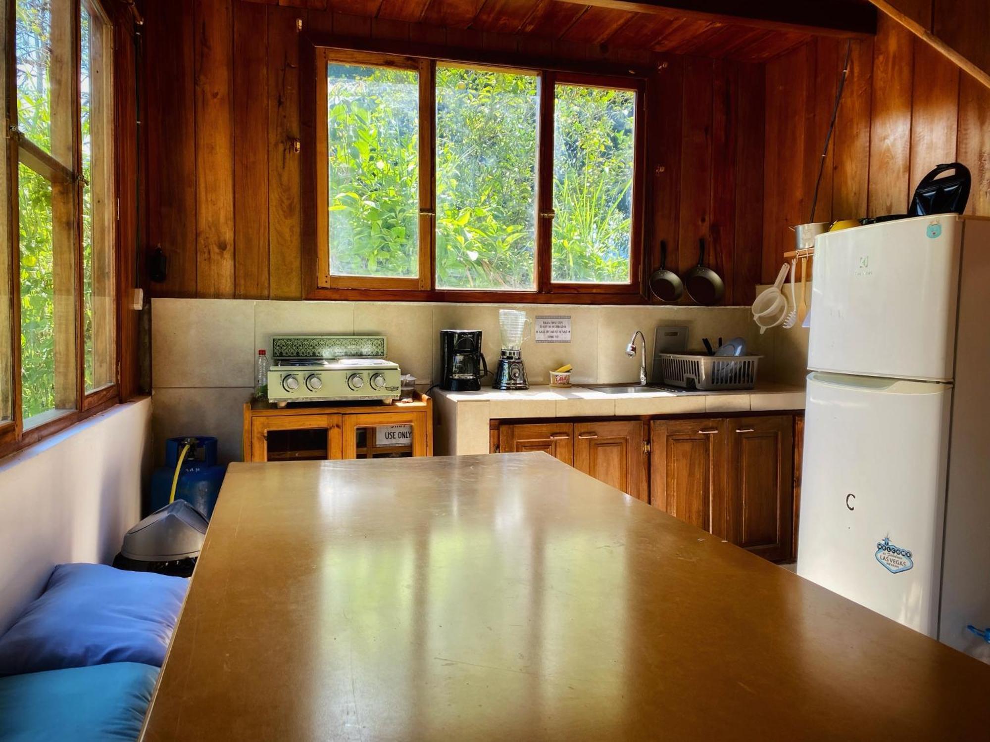Inti Mindo Hostel Экстерьер фото